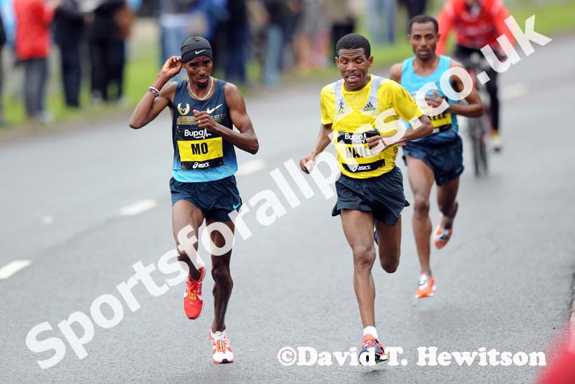 Mo Farah and Haile Gebrselassie lead the BUPA Great North Run.